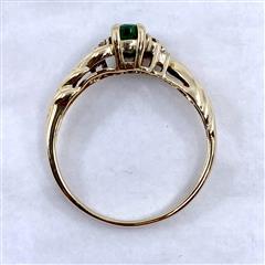 Vintage 10K Yellow Gold Oval Cut Emerald w/ Diamonds Ring Size 7.25